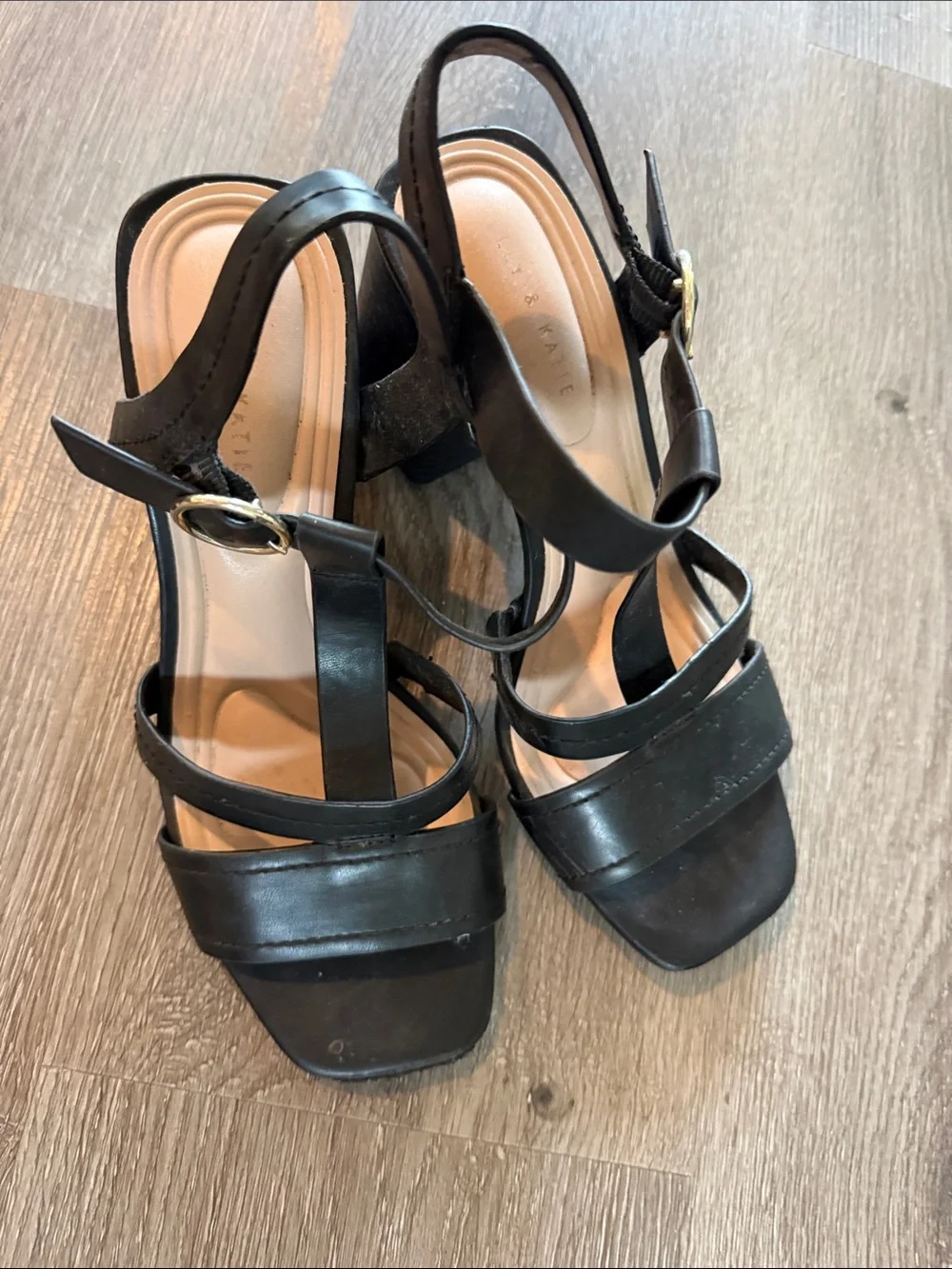 Strappy Block Heel Sandals - Black
